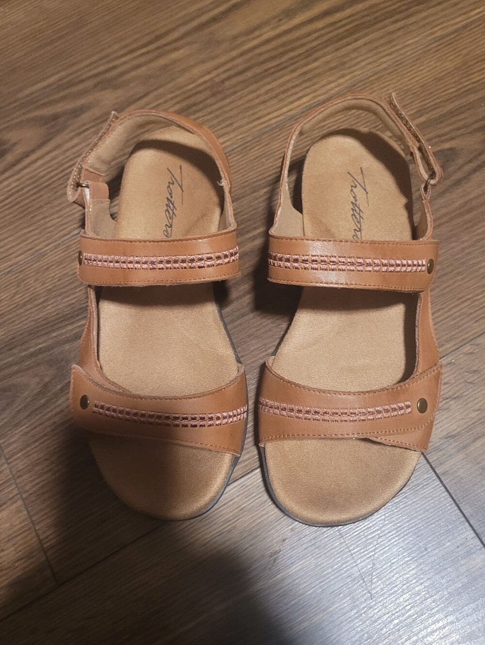 NEW TROTTER'S VENICE SANDALS
